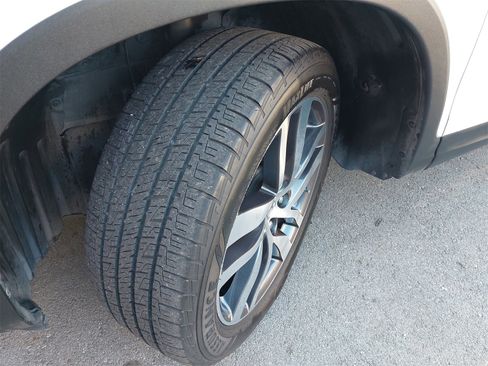 Used 2016 Honda Pilot Elite image 44