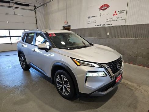 Certified 2023 Nissan Rogue SV image 1