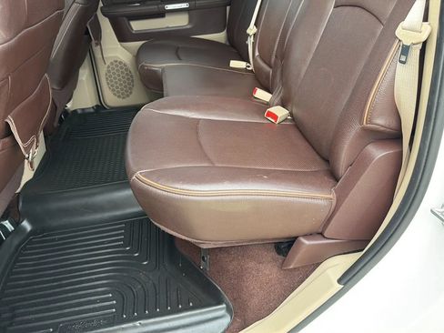 Used 2015 RAM 3500 Laramie Longhorn w/ Convenience Group AWD/4WD image 40