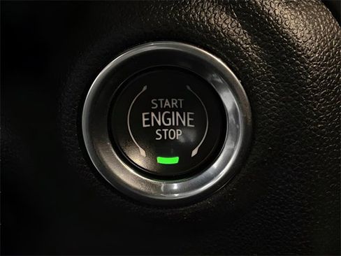 Used 2022 GMC Sierra 1500 AT4 w/ AT4 Premium Package image 18