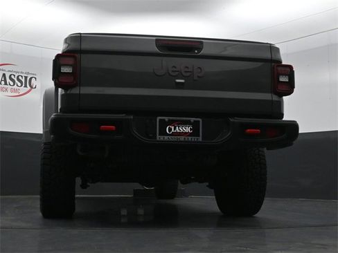 Used 2025 Jeep Gladiator Rubicon w/ Convenience Group image 29