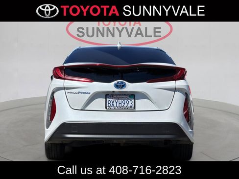 Used 2021 Toyota Prius Prime LE FWD image 8