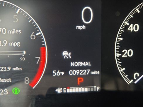 Used 2024 Honda CR-V EX image 31