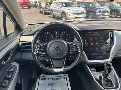 Used 2022 Subaru Outback Premium image 22