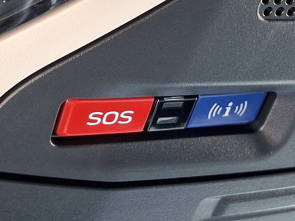 Used 2025 Subaru Legacy Premium AWD/4WD image 25