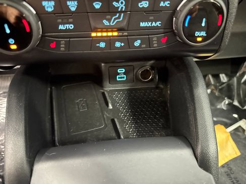 Used 2022 Ford Bronco Sport Outer Banks w/ Tech Package AWD/4WD image 35