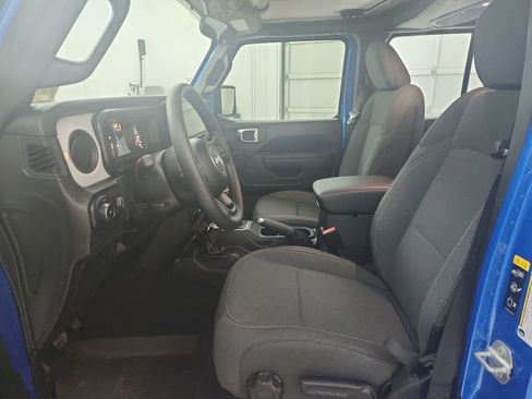 New 2026 Jeep Wrangler Unlimited Sport AWD/4WD image 11