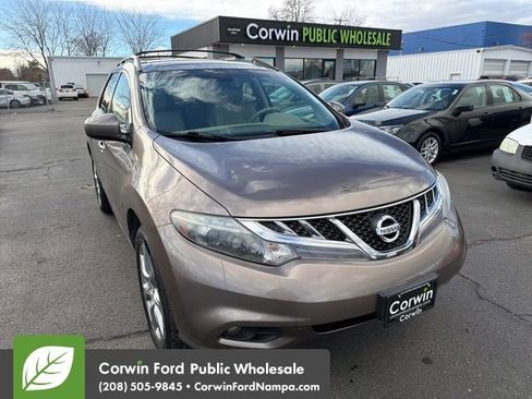 Used 2014 Nissan Murano LE w/ Platinum Edition Package image 3