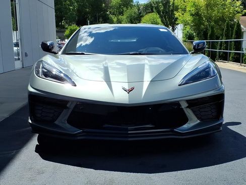 Used 2023 Chevrolet Corvette Stingray Premium Cpe w/ Z51 Performance Package RWD image 2