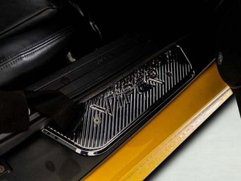 Used 2001 Dodge Viper GTS image 35