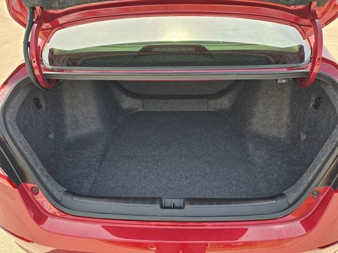 Used 2021 Honda Accord LX image 25