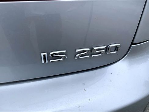 Used 2010 Lexus IS 250 image 10