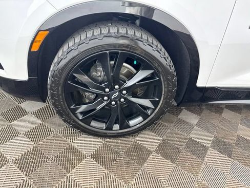 Used 2020 Chevrolet Blazer RS FWD image 30