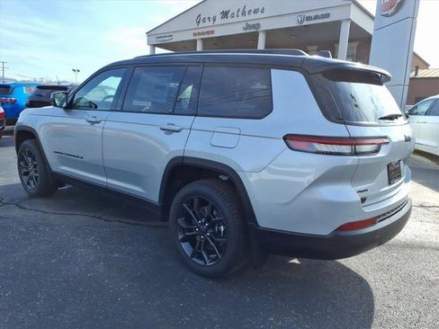 New 2025 Jeep Grand Cherokee L Limited image 4