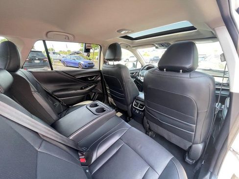Used 2024 Subaru Outback Limited AWD/4WD image 15