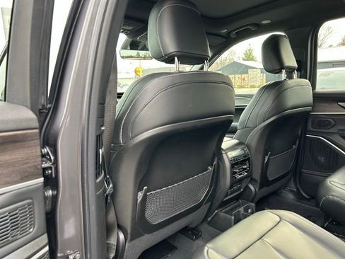 New 2026 Jeep Grand Cherokee L Limited image 22