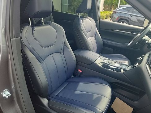 Certified 2026 INFINITI QX60 Sport w/ Dark Cargo Package AWD/4WD image 42