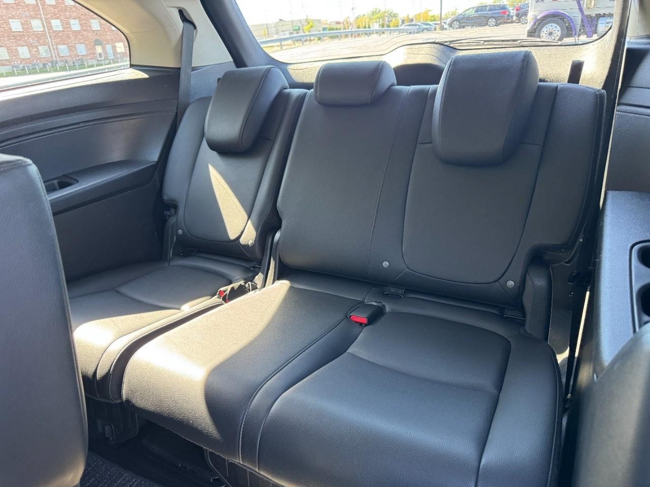 Used 2025 Honda Odyssey EX-L image 12