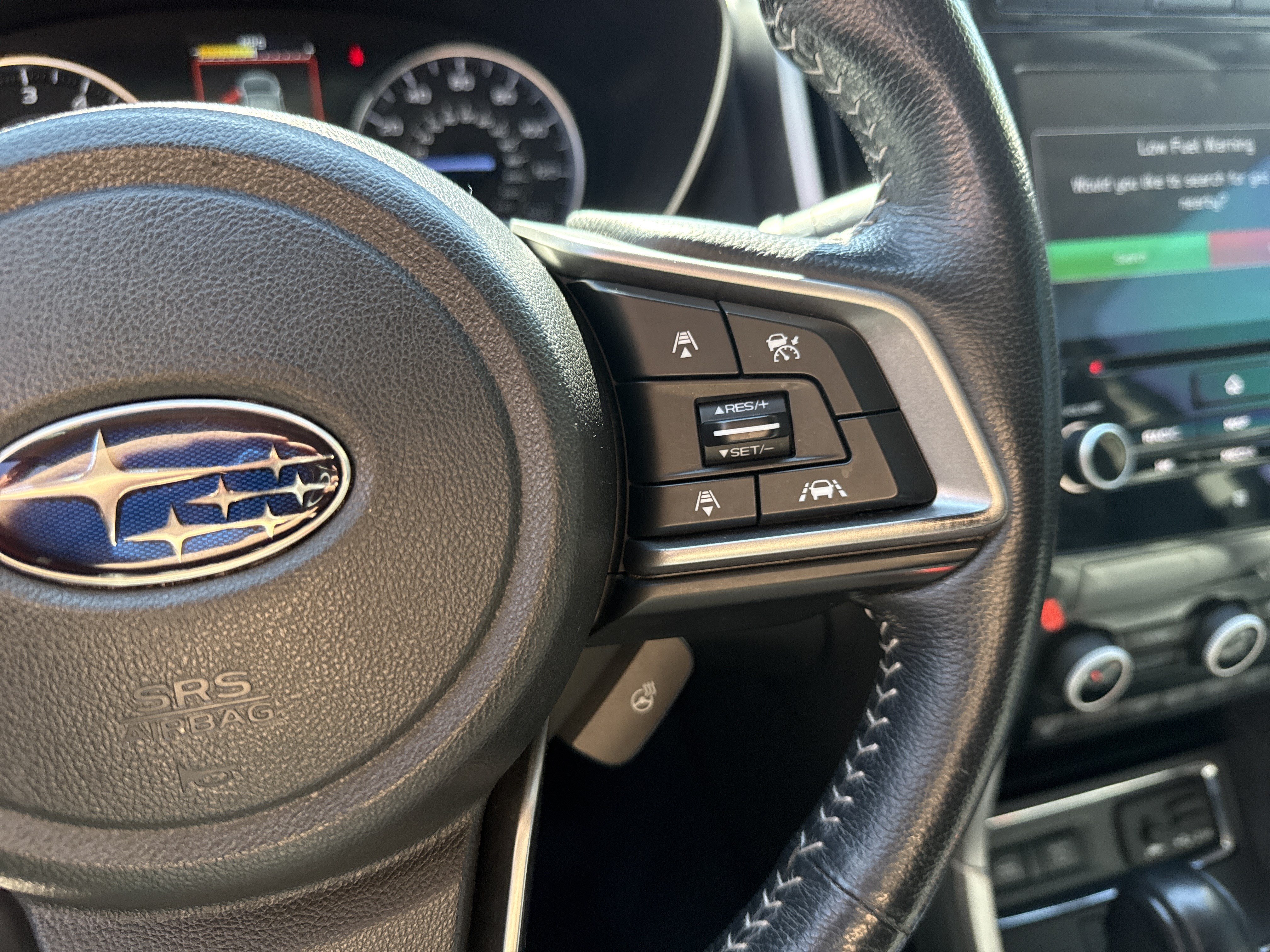 Used 2019 Subaru Ascent Limited AWD/4WD image 25