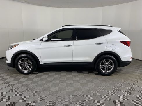 Used 2018 Hyundai Santa Fe Sport w/ 2.4L Value Package 02 image 10