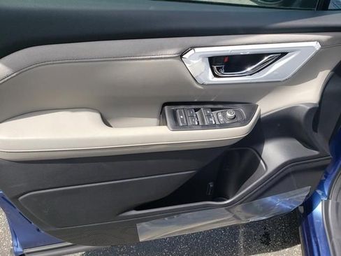New 2026 Subaru Forester Premium AWD/4WD image 11