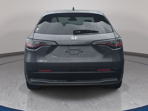 Certified 2024 Honda HR-V EX-L image 6