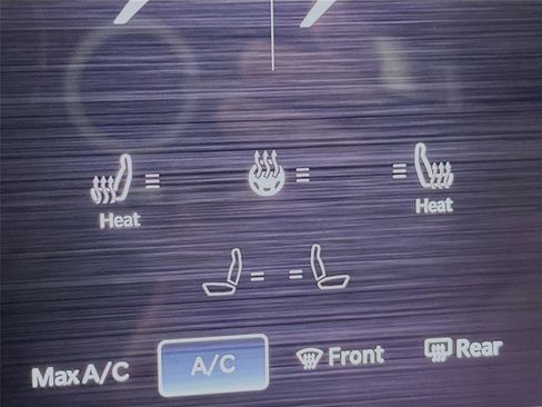 Used 2025 RAM 1500 Big Horn AWD/4WD image 16