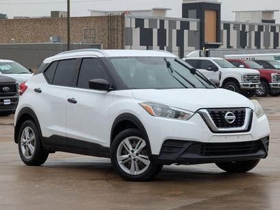 Used 2019 Nissan Kicks S