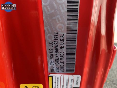 Used 2024 Jeep Wrangler Unlimited Sahara image 39