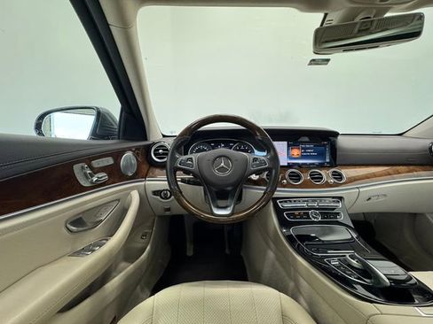 Certified 2017 Mercedes-Benz E 300 image 21