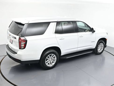 Used 2022 Chevrolet Tahoe LT w/ Luxury Package AWD/4WD image 7