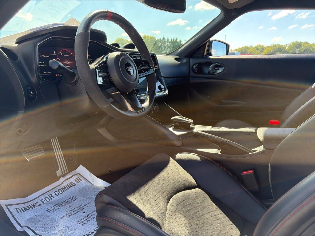 Used 2024 Nissan Z NISMO w/ Floor Mat Package RWD image 20