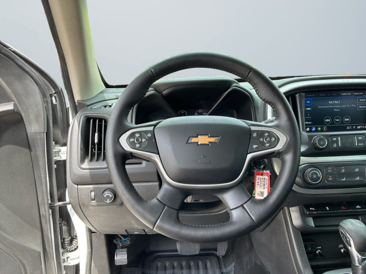 Used 2022 Chevrolet Colorado LT w/ Fleet Safety Package RWD image 11