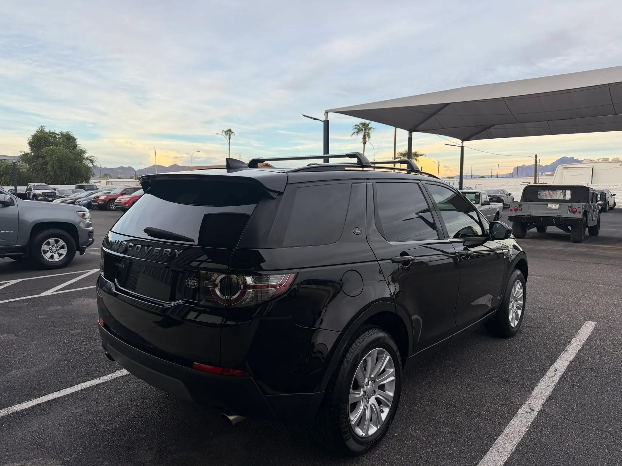 Used 2018 Land Rover Discovery Sport SE AWD/4WD image 12