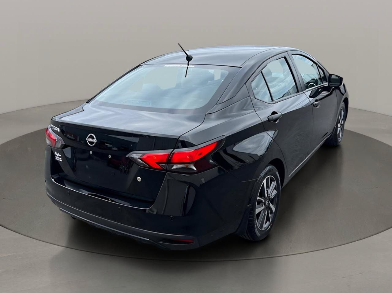 Used 2024 Nissan Versa S w/ S Plus Package FWD image 5