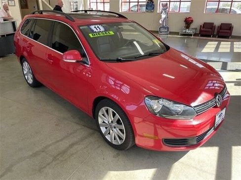 Used 2011 Volkswagen Jetta TDI w/ Wheel & Sunroof Pkg FWD image 9