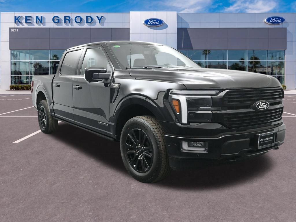 New 2025 Ford F150 Platinum w/ Equipment Group 702A High AWD/4WD 360° Tour