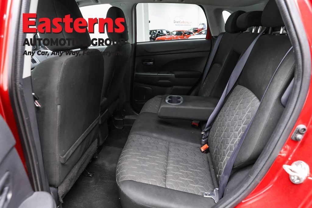 Used 2023 Mitsubishi Outlander Sport ES AWD/4WD image 22