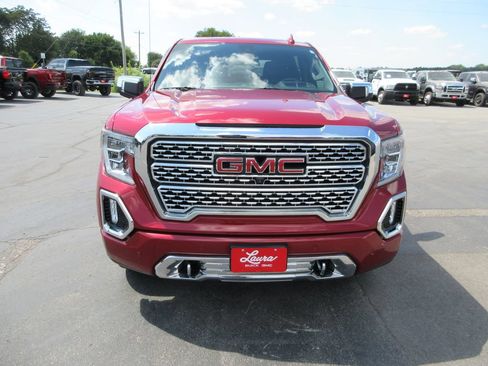 Certified 2019 GMC Sierra 1500 Denali w/ Denali Ultimate Package AWD/4WD image 15