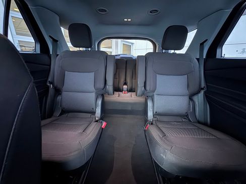 Used 2023 Ford Explorer XLT w/ Class IV Trailer Tow Package image 24