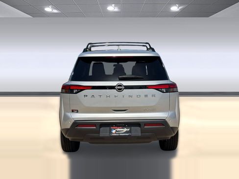 Used 2023 Nissan Pathfinder SV AWD/4WD image 10