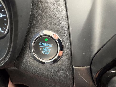 Used 2018 Ford EcoSport SE FWD image 18