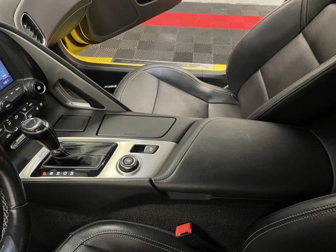 Used 2017 Chevrolet Corvette Grand Sport RWD image 36