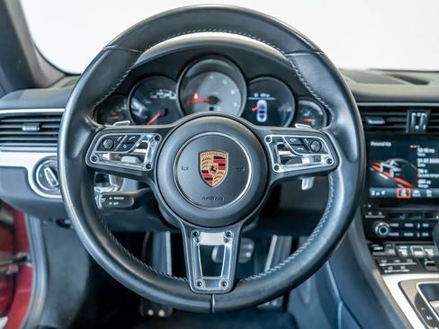 Used 2018 Porsche 911 Targa 4S AWD/4WD image 17