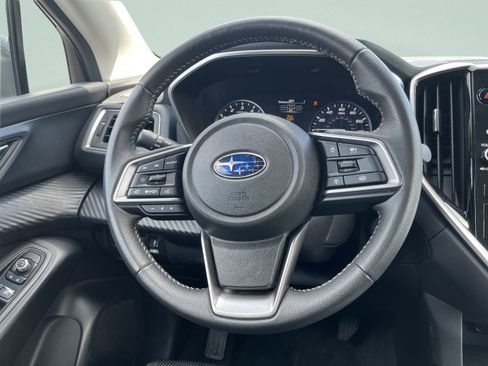 Used 2025 Subaru Ascent Premium AWD/4WD image 25