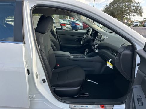 New 2025 Nissan Sentra S image 33