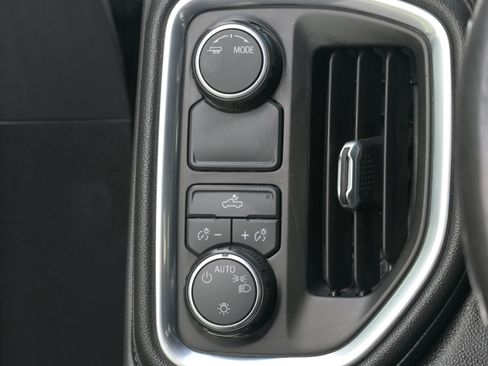 Used 2020 Chevrolet Silverado 1500 LT w/ Texas Edition RWD image 24