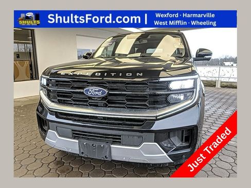 Used 2025 Ford Expedition Max Platinum AWD/4WD image 1