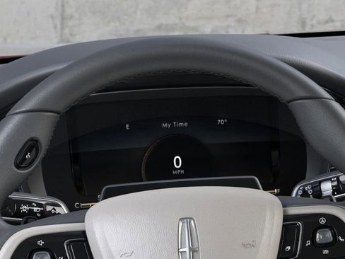 New 2026 Lincoln Corsair Premiere image 13