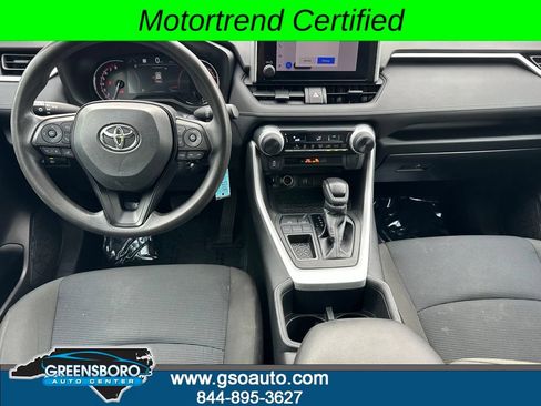 Used 2023 Toyota RAV4 LE FWD image 5
